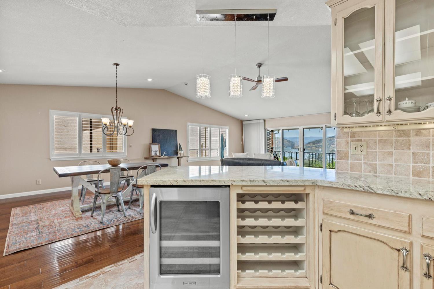 Detail Gallery Image 19 of 63 For 5419 Royal Oaks Dr, Oroville,  CA 95966 - 4 Beds | 2/1 Baths
