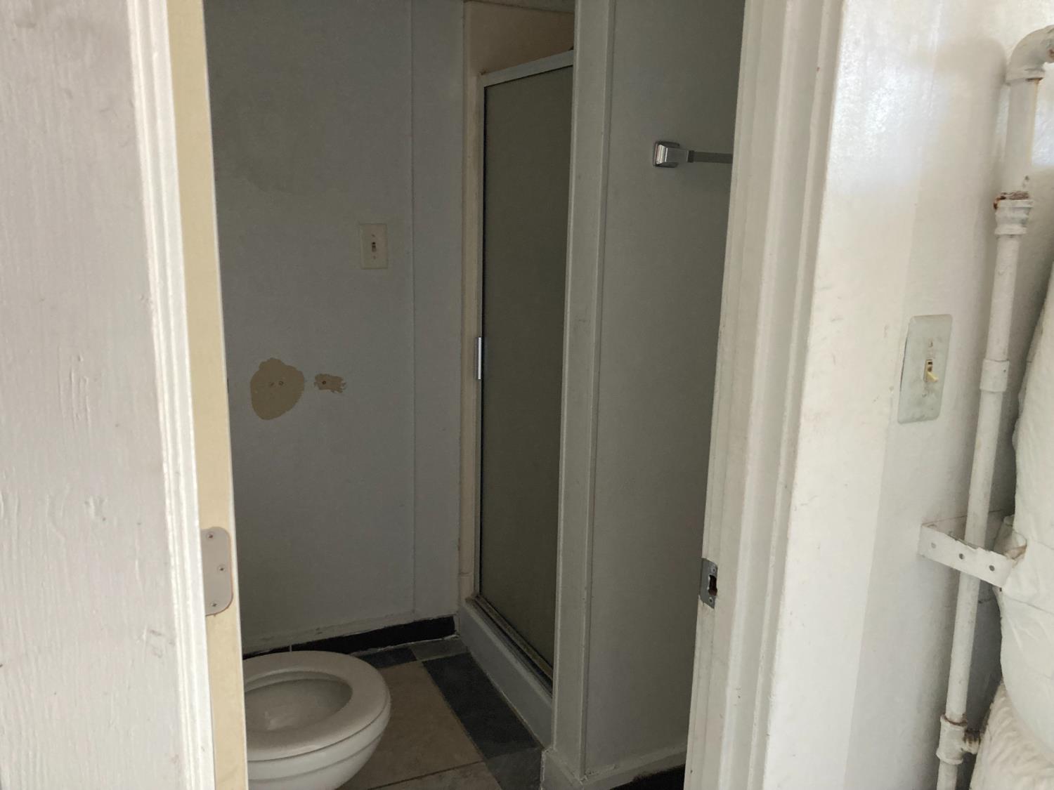 Detail Gallery Image 20 of 26 For 212 High St, Modesto,  CA 95354 - 3 Beds | 1 Baths
