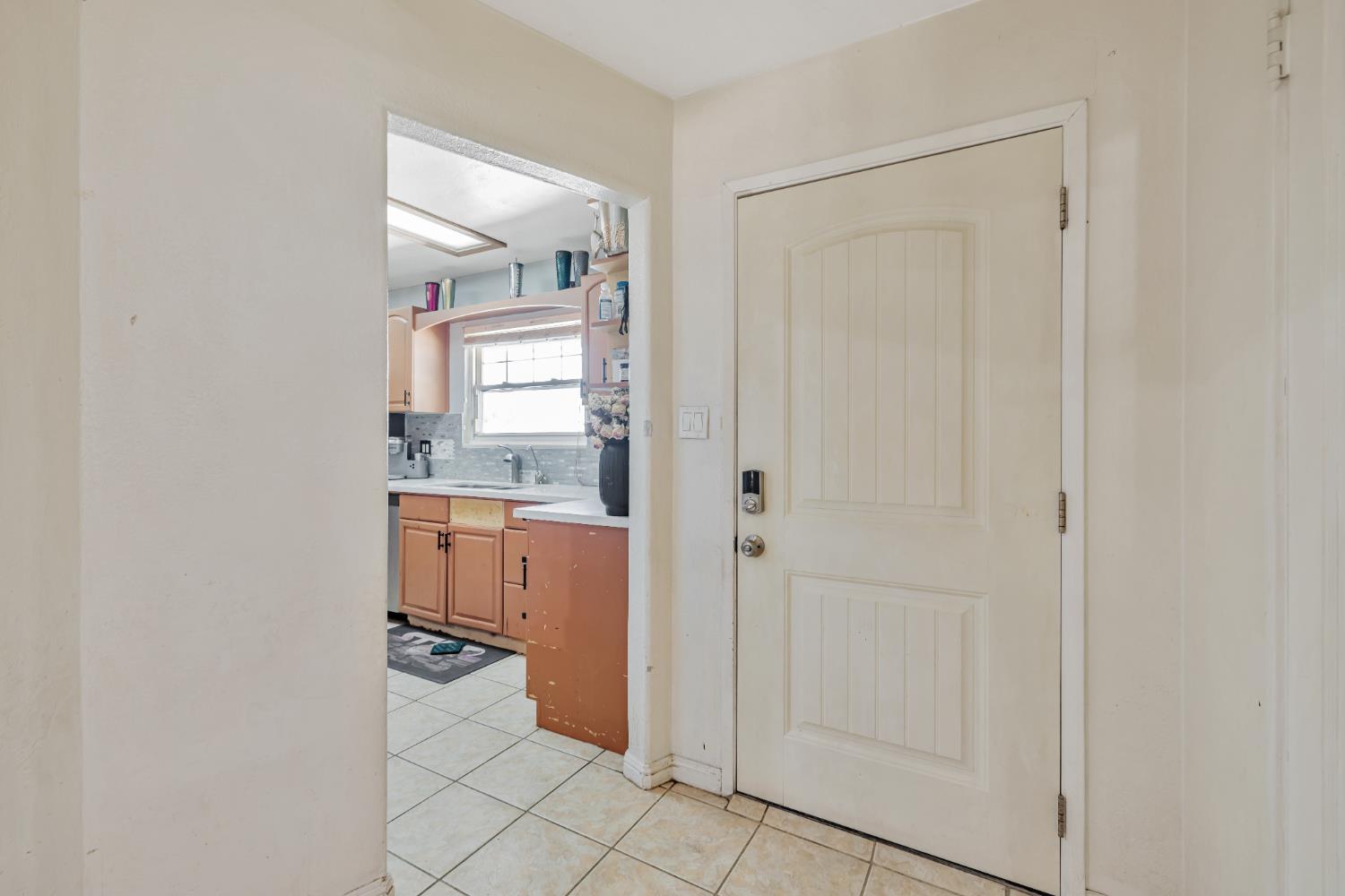 Detail Gallery Image 14 of 42 For 3212 Hurley Way, Sacramento,  CA 95864 - 3 Beds | 1 Baths