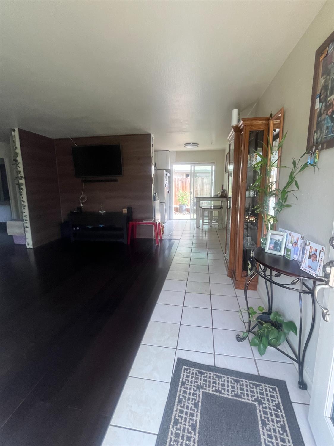 Detail Gallery Image 13 of 21 For 10276 S White Rock Rd, Rancho Cordova,  CA 95670 - – Beds | – Baths