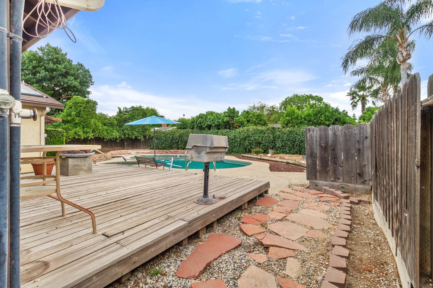 Detail Gallery Image 39 of 55 For 2624 E Orangeburg, Modesto,  CA 95355 - 3 Beds | 2 Baths