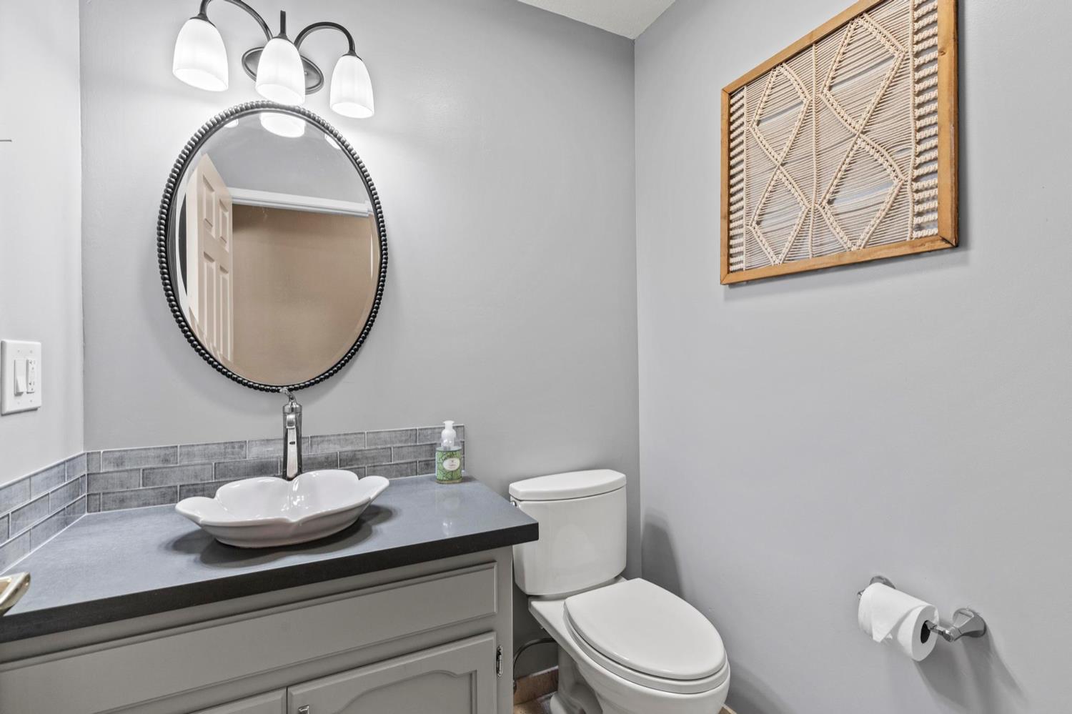Detail Gallery Image 30 of 63 For 5419 Royal Oaks Dr, Oroville,  CA 95966 - 4 Beds | 2/1 Baths