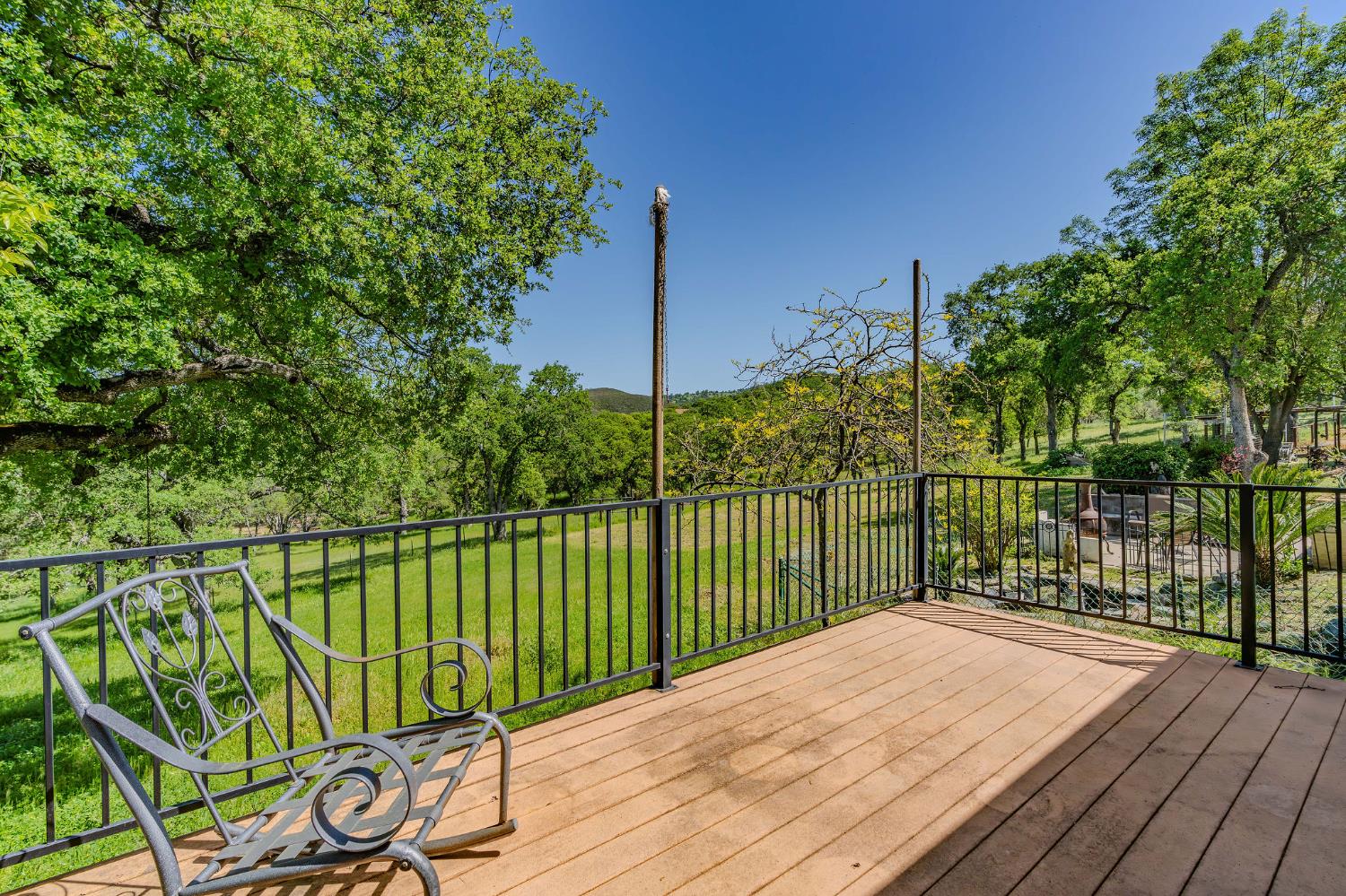 Detail Gallery Image 69 of 83 For 5753 Treosti Pl, Valley Springs,  CA 95252 - 5 Beds | 3/1 Baths