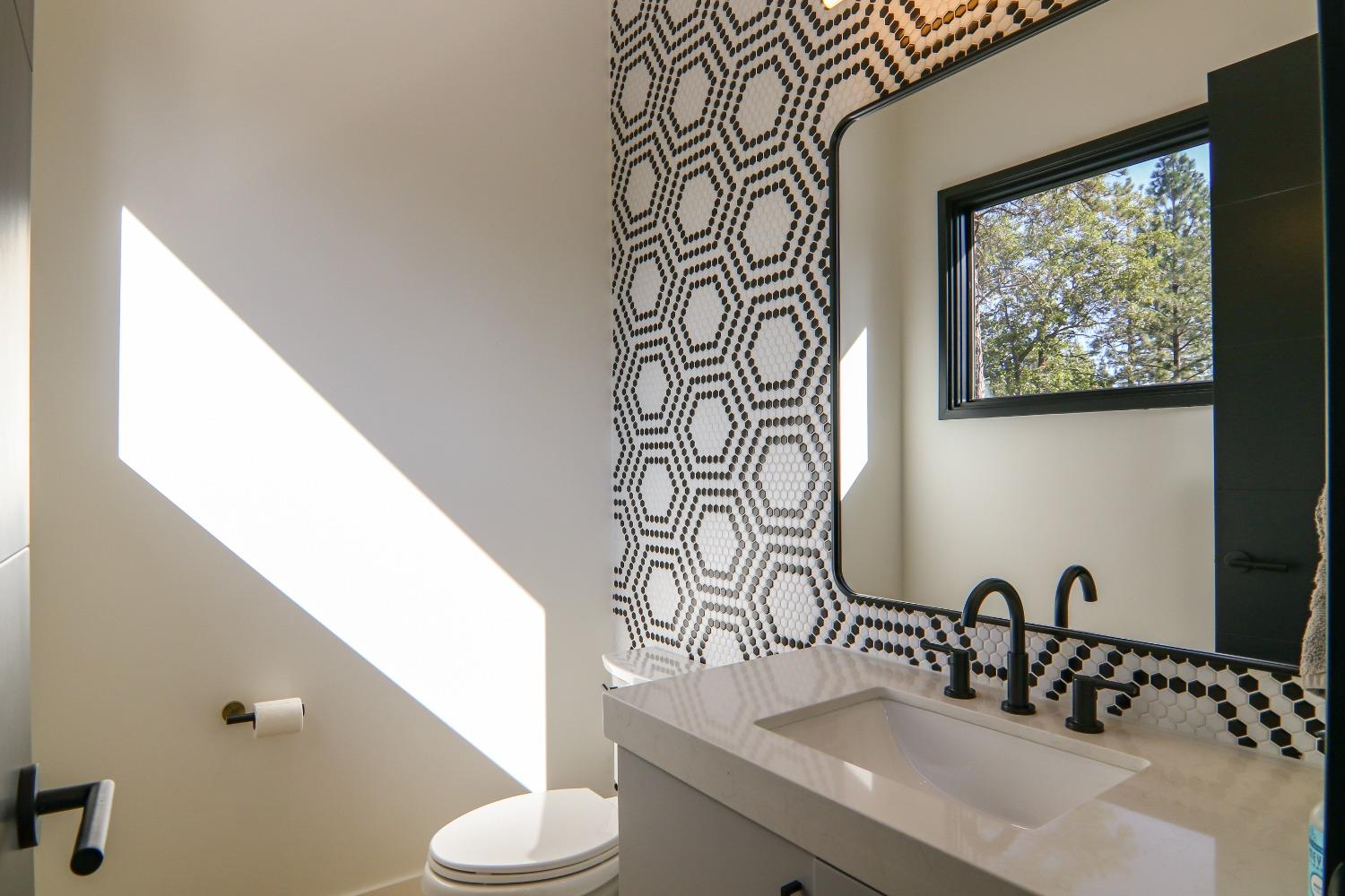 Detail Gallery Image 65 of 89 For 1505 Wood Duck Ln, Meadow Vista,  CA 95722 - 4 Beds | 3/2 Baths