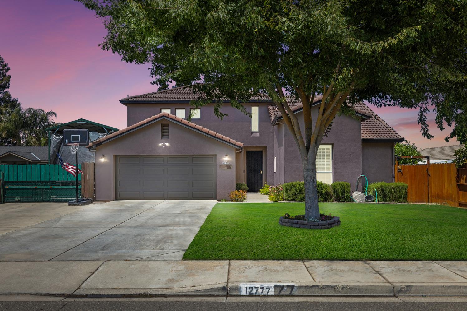 Detail Gallery Image 1 of 54 For 12777 Bonnie Brae, Waterford,  CA 95386 - 4 Beds | 3 Baths
