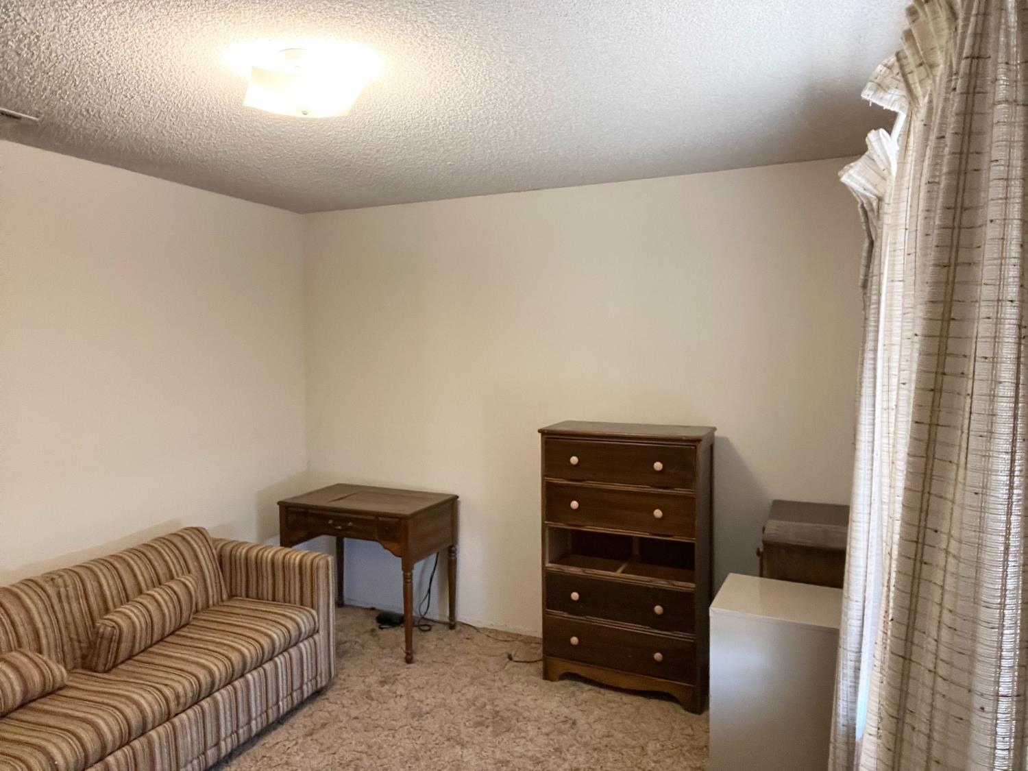 Detail Gallery Image 20 of 44 For 25553 El Vado Dr, Madera,  CA 93638 - 3 Beds | 1/1 Baths