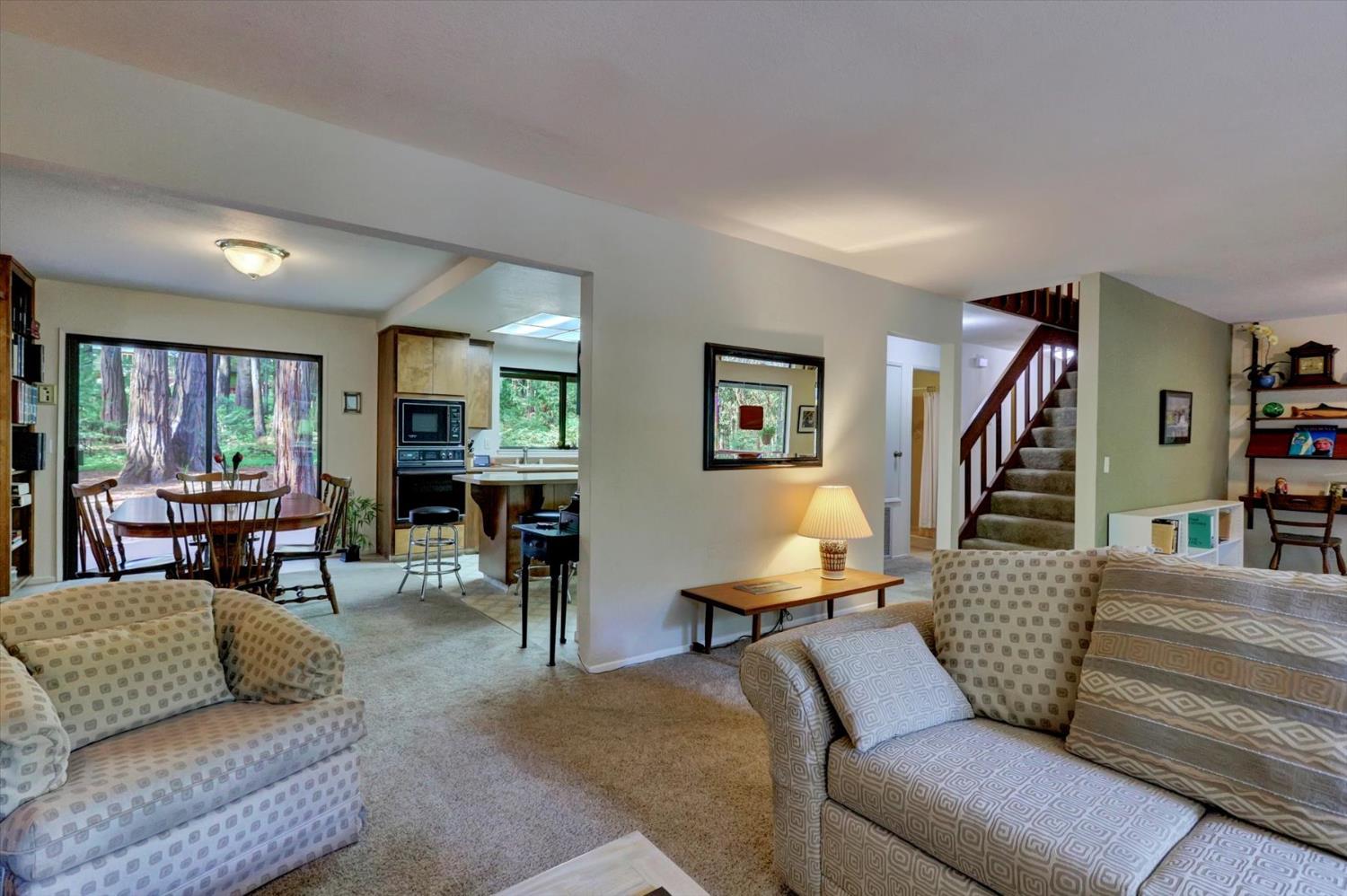 Detail Gallery Image 7 of 98 For 13480 Red Dog Rd, Nevada City,  CA 95959 - 3 Beds | 2/1 Baths