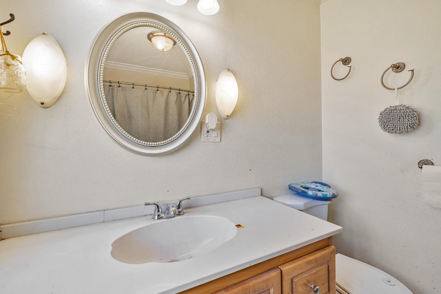 Detail Gallery Image 29 of 42 For 3212 Hurley Way, Sacramento,  CA 95864 - 3 Beds | 1 Baths