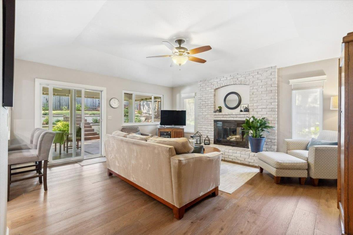 Detail Gallery Image 8 of 24 For 1140 Oak Tree Cir, El Dorado Hills,  CA 95762 - 3 Beds | 2 Baths