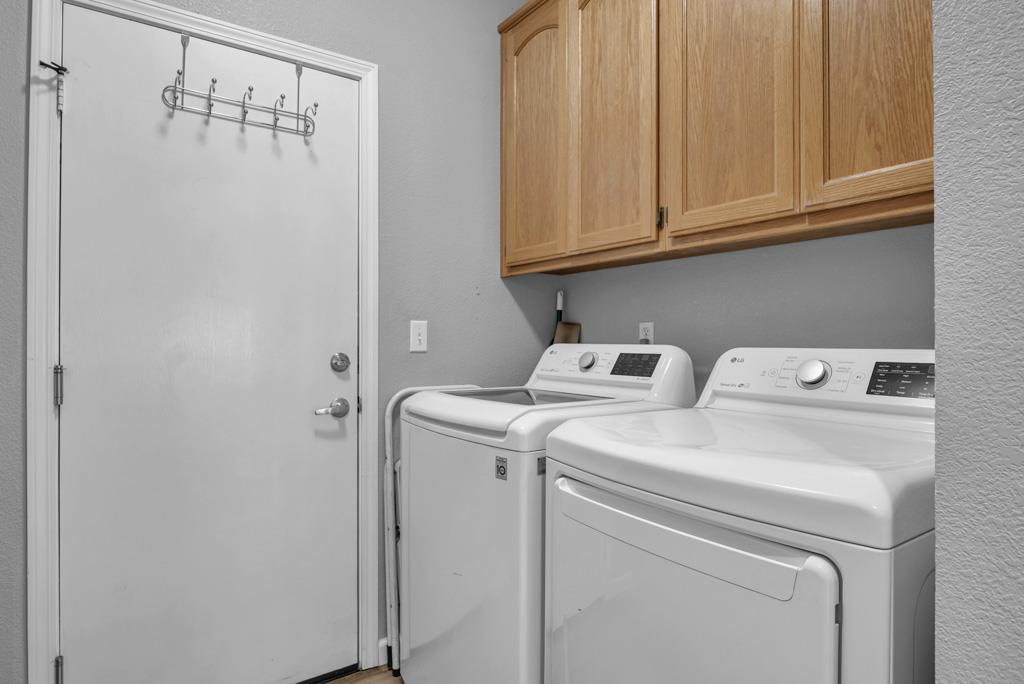 Detail Gallery Image 29 of 72 For 2709 Peridot Dr, Rescue,  CA 95672 - 4 Beds | 3 Baths