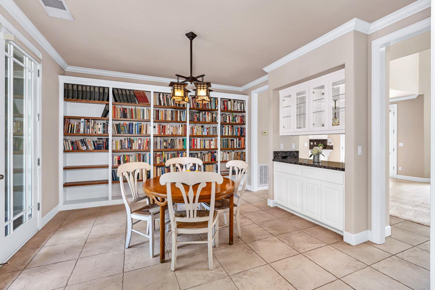 Detail Gallery Image 14 of 60 For 3384 Locksley Ct, Merced,  CA 95340 - 3 Beds | 2/1 Baths