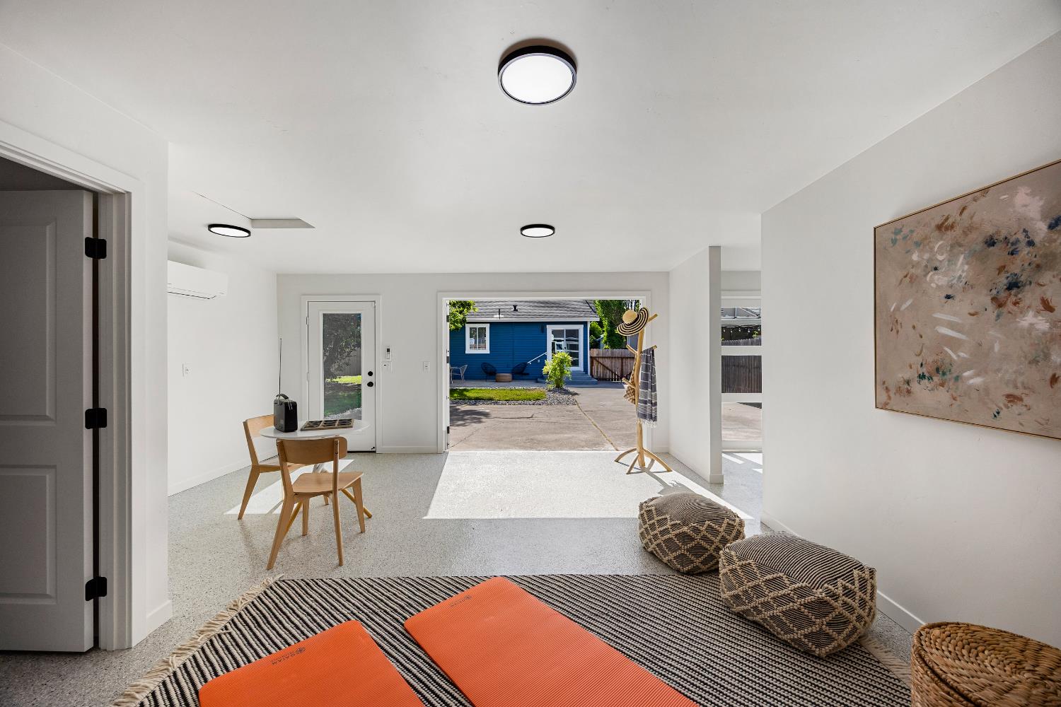 Detail Gallery Image 36 of 55 For 3517 Santa Cruz Way, Sacramento,  CA 95817 - 3 Beds | 3 Baths