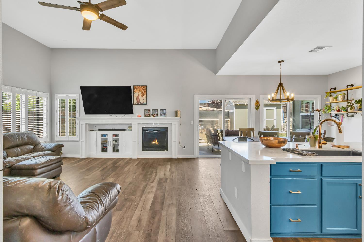 Detail Gallery Image 12 of 64 For 353 Eagle Dr, Ione,  CA 95640 - 5 Beds | 3 Baths