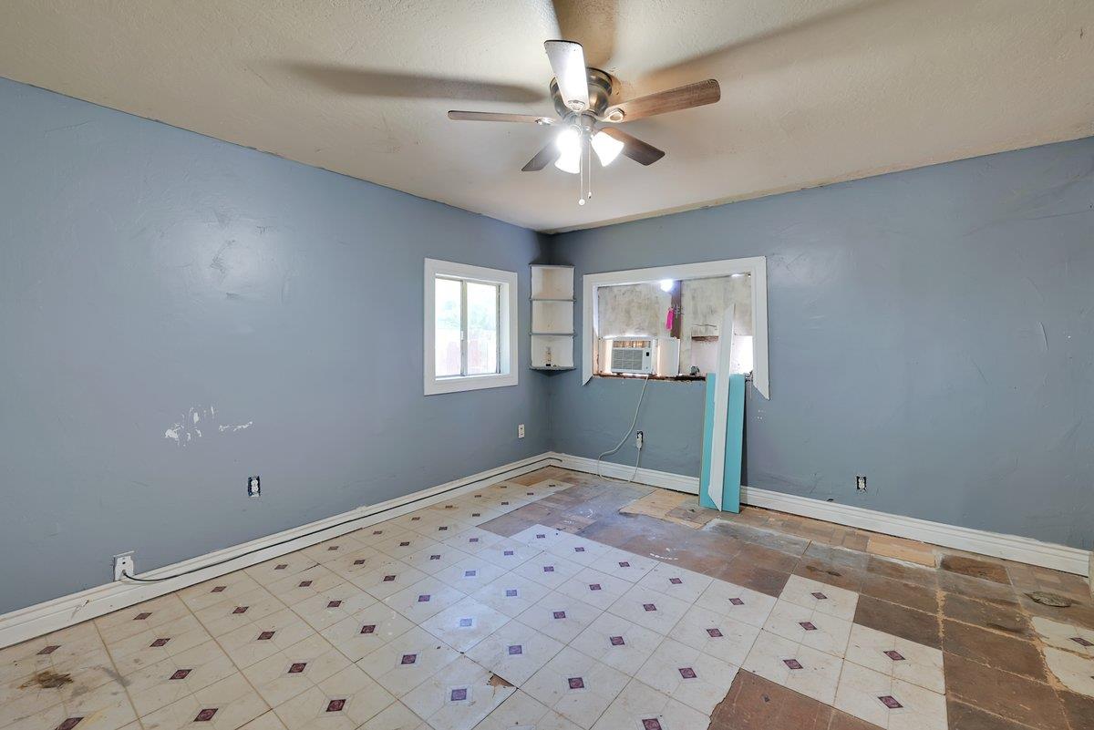 Detail Gallery Image 21 of 46 For 992 State Hwy 70, Oroville,  CA 95965 - 3 Beds | 1 Baths