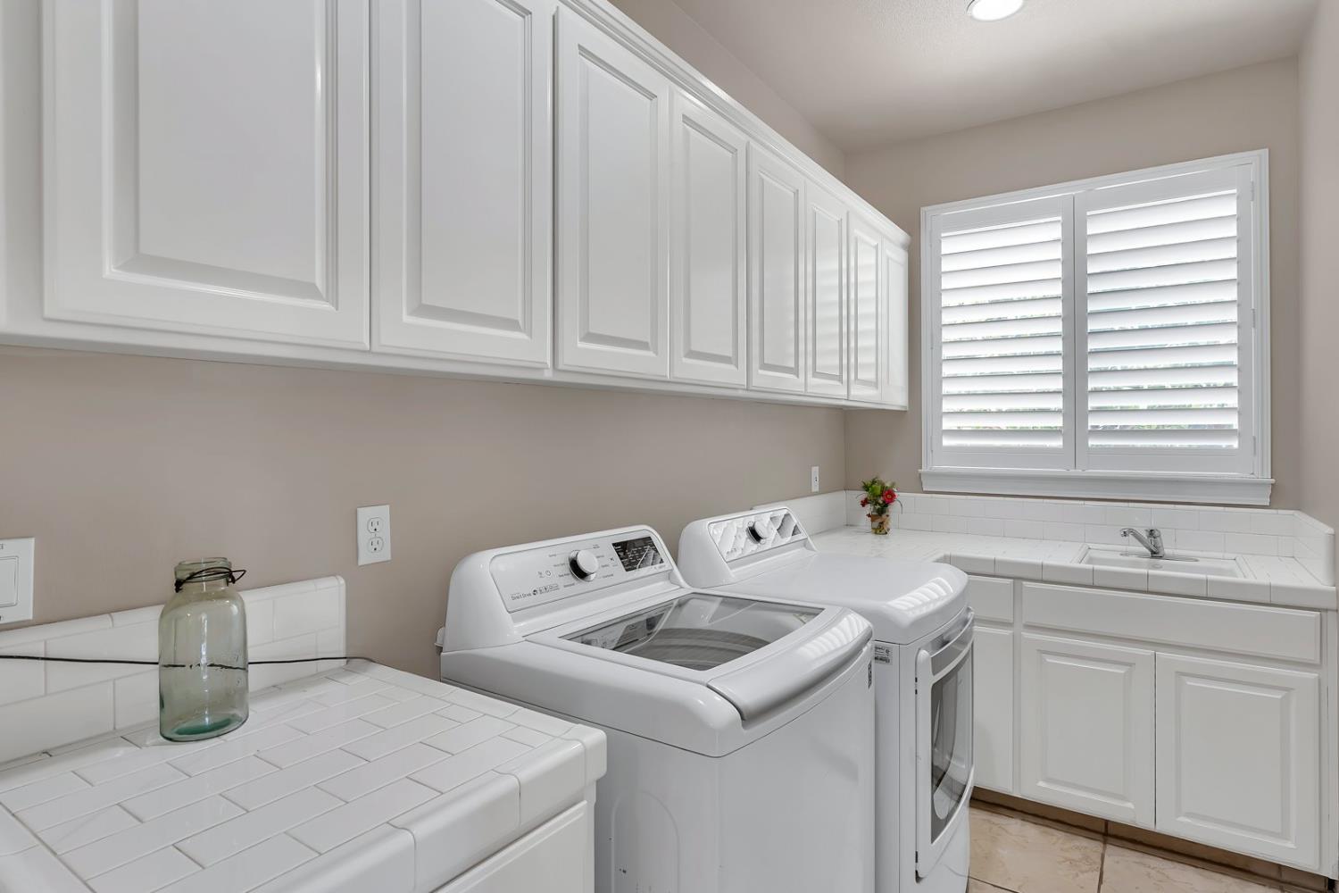 Detail Gallery Image 24 of 60 For 3384 Locksley Ct, Merced,  CA 95340 - 3 Beds | 2/1 Baths