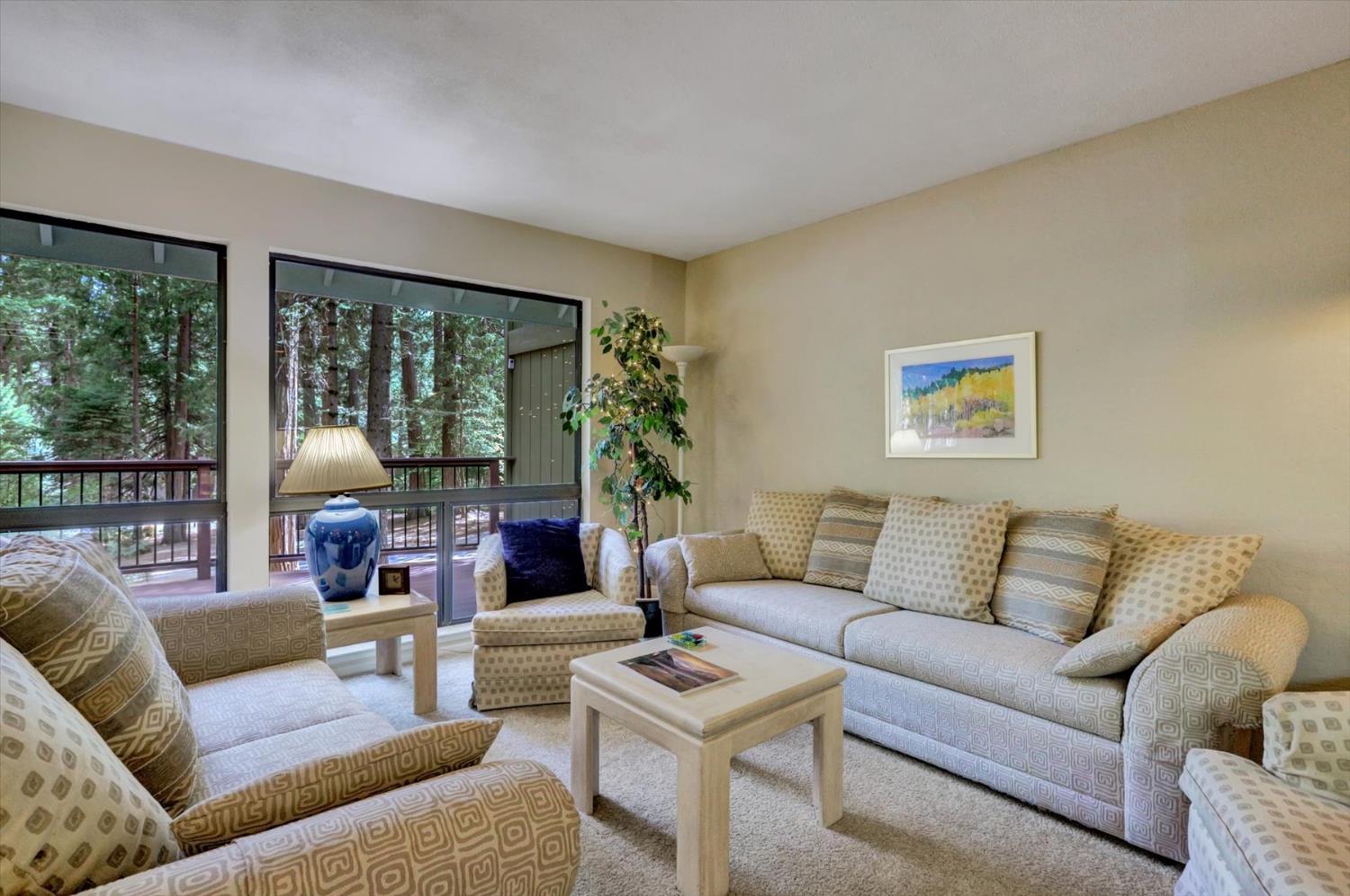 Detail Gallery Image 6 of 98 For 13480 Red Dog Rd, Nevada City,  CA 95959 - 3 Beds | 2/1 Baths
