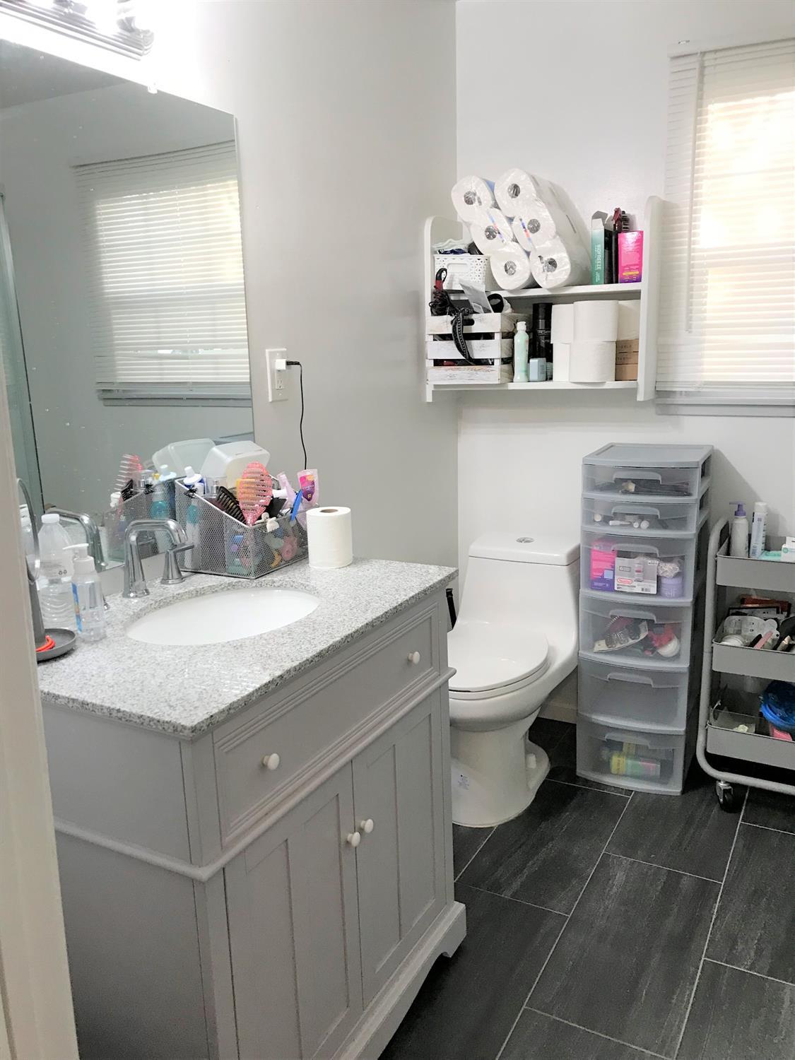 Detail Gallery Image 16 of 17 For 700 Kiley Ave, Yuba City,  CA 95991 - 3 Beds | 2 Baths