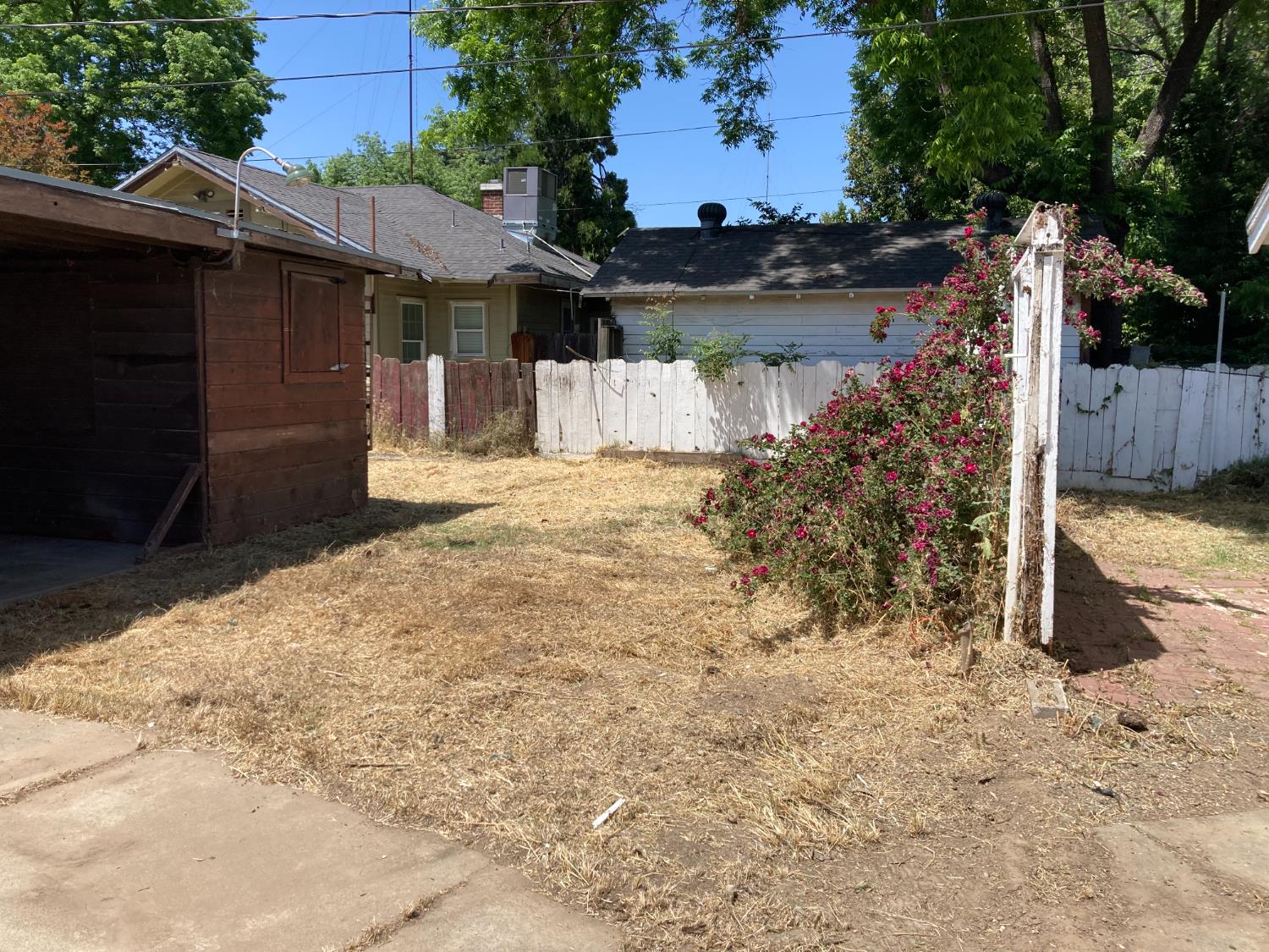 Detail Gallery Image 16 of 26 For 212 High St, Modesto,  CA 95354 - 3 Beds | 1 Baths