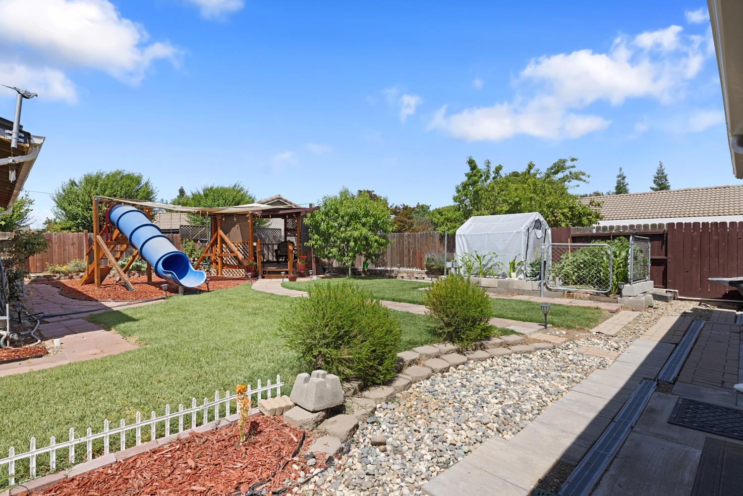 Detail Gallery Image 43 of 54 For 12777 Bonnie Brae, Waterford,  CA 95386 - 4 Beds | 3 Baths