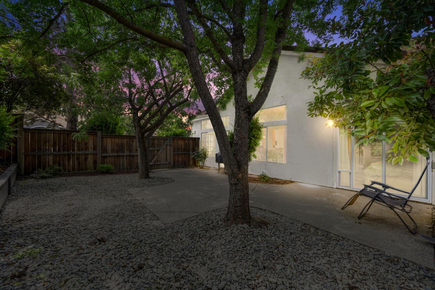 Detail Gallery Image 3 of 29 For 15205 Medella Cir, Sloughhouse,  CA 95683 - 3 Beds | 2 Baths