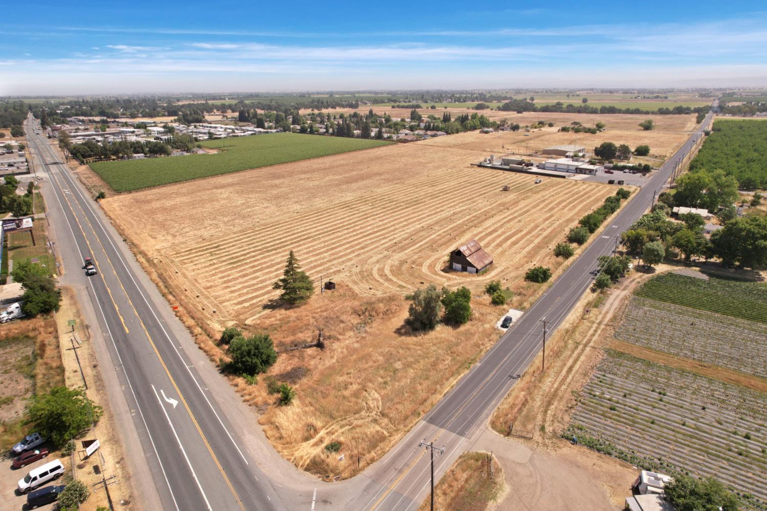 Detail Gallery Image 1 of 26 For 18020 N Highway 88, Lockeford,  CA 95237 - – Beds | – Baths