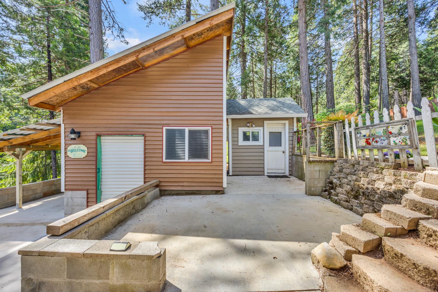 Lakewood Drive, Pollock Pines, California image 40