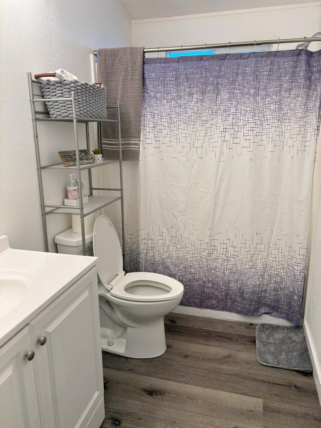 Detail Gallery Image 23 of 27 For 555 Moffat Blvd 49, Manteca,  CA 95336 - 3 Beds | 1 Baths
