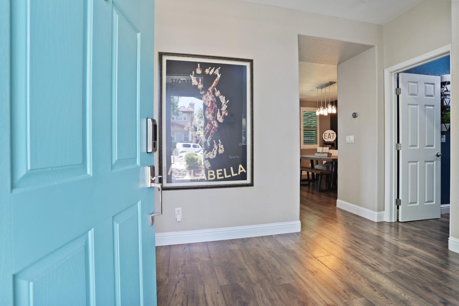 Detail Gallery Image 6 of 39 For 4275 Tropaz Ln, Tracy,  CA 95377 - 3 Beds | 2/1 Baths