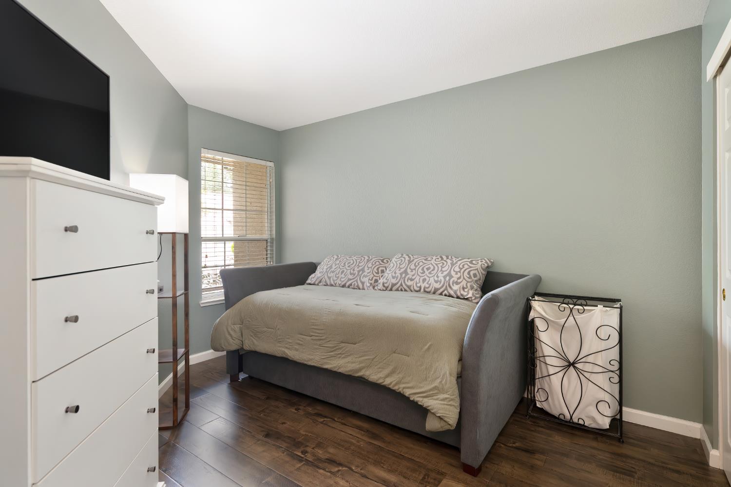Detail Gallery Image 15 of 29 For 15205 Medella Cir, Sloughhouse,  CA 95683 - 3 Beds | 2 Baths