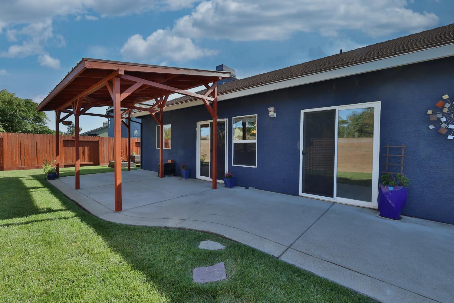 Detail Gallery Image 47 of 48 For 1575 Larkflower Way, Lincoln,  CA 95648 - 3 Beds | 2 Baths