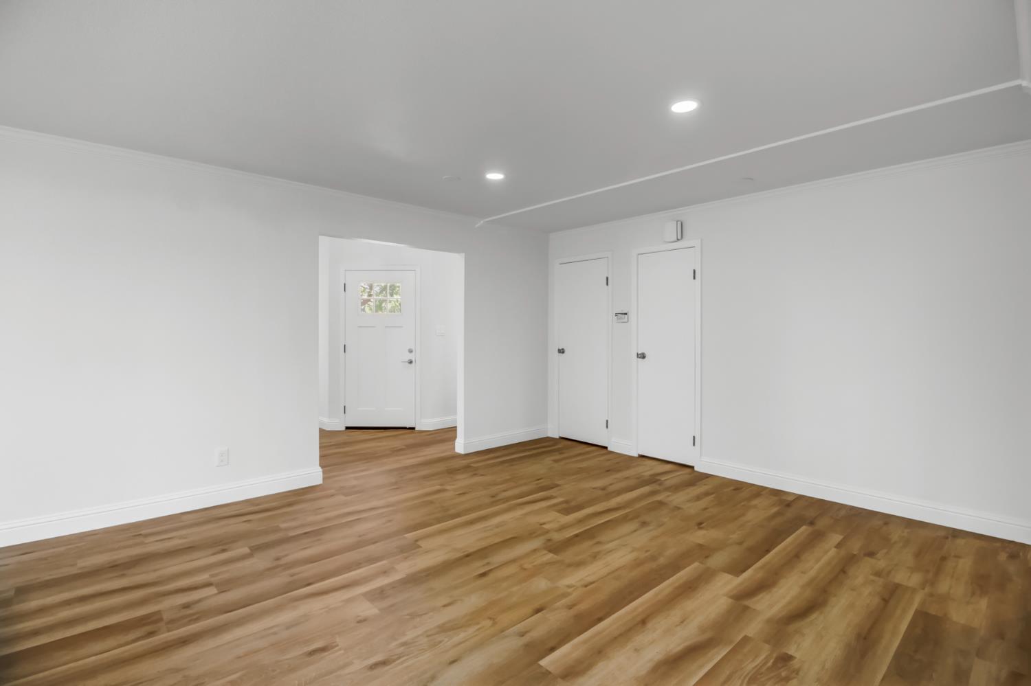 Detail Gallery Image 22 of 82 For 10376 Spiva Rd, Sacramento,  CA 95829 - 4 Beds | 2 Baths
