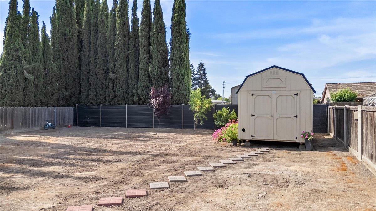 Detail Gallery Image 42 of 48 For 3824 Sierra St, Riverbank,  CA 95367 - 4 Beds | 2 Baths