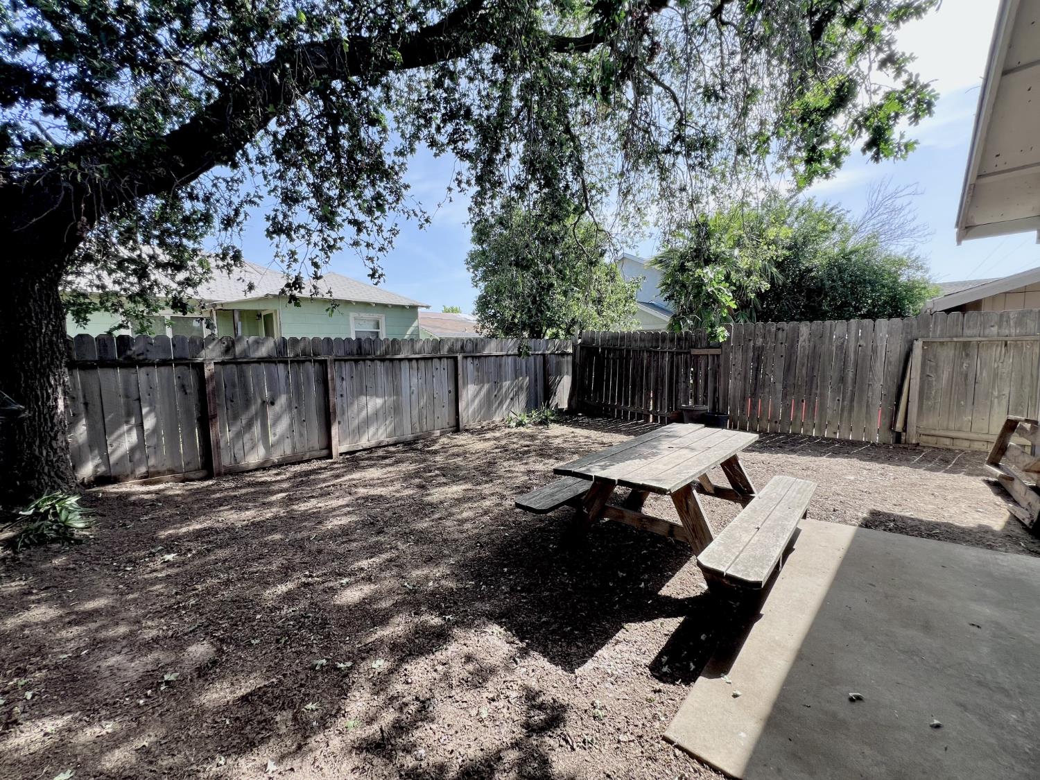 Detail Gallery Image 29 of 33 For 4901 Morningstar Dr #2,  Sacramento,  CA 95824 - 3 Beds | 2 Baths