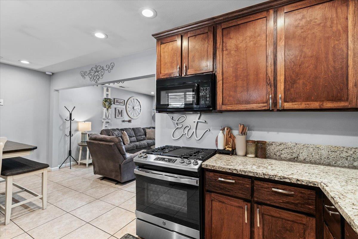 Detail Gallery Image 18 of 48 For 3824 Sierra St, Riverbank,  CA 95367 - 4 Beds | 2 Baths