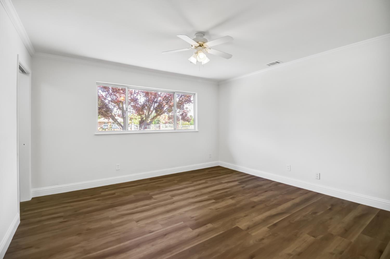 Detail Gallery Image 34 of 82 For 10376 Spiva Rd, Sacramento,  CA 95829 - 4 Beds | 2 Baths
