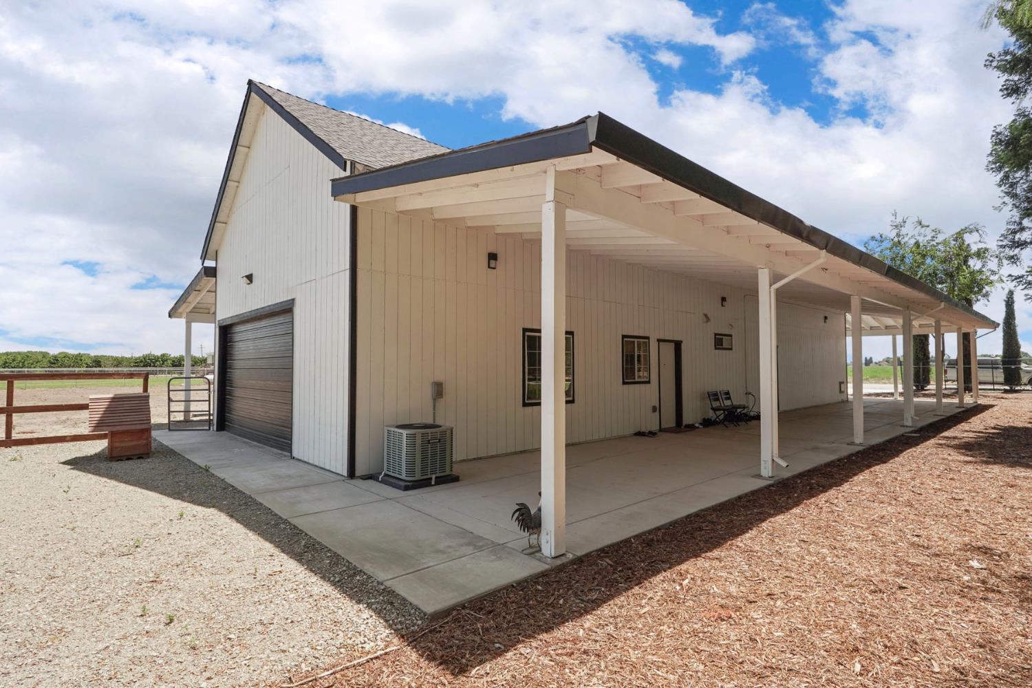 Detail Gallery Image 11 of 95 For 7149 E Eight Mile Rd, Stockton,  CA 95212 - 5 Beds | 5/1 Baths