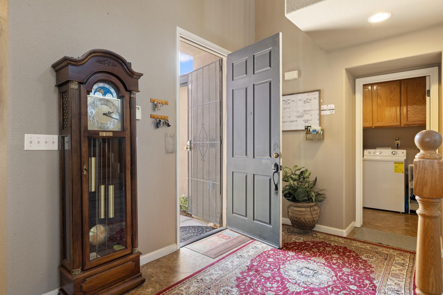 Detail Gallery Image 6 of 54 For 12777 Bonnie Brae, Waterford,  CA 95386 - 4 Beds | 3 Baths