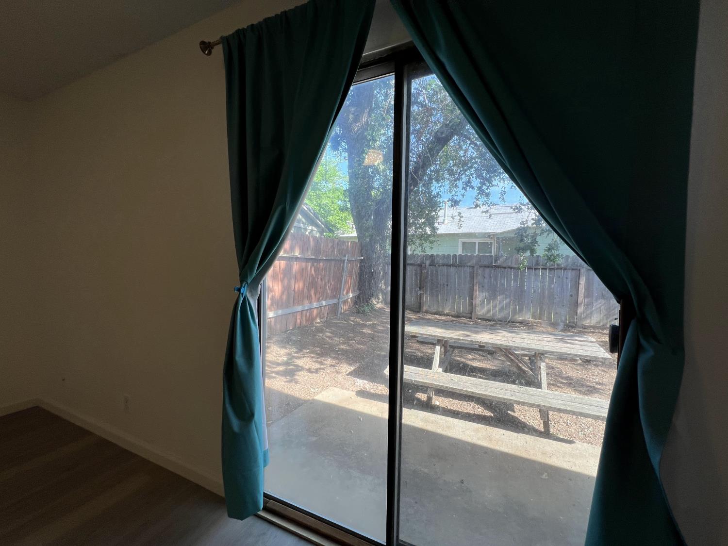 Detail Gallery Image 23 of 33 For 4901 Morningstar Dr #2,  Sacramento,  CA 95824 - 3 Beds | 2 Baths