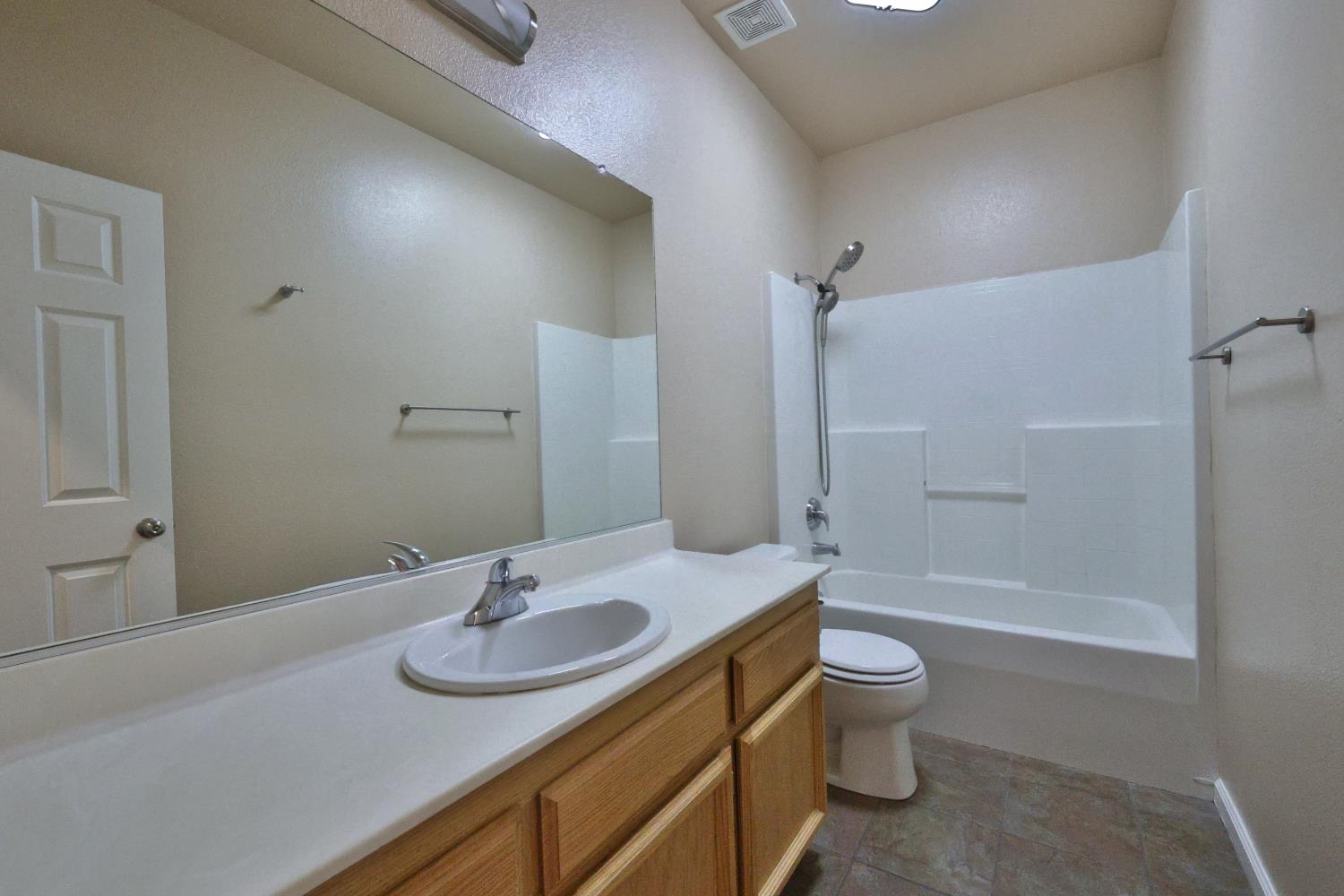 Detail Gallery Image 28 of 48 For 1575 Larkflower Way, Lincoln,  CA 95648 - 3 Beds | 2 Baths
