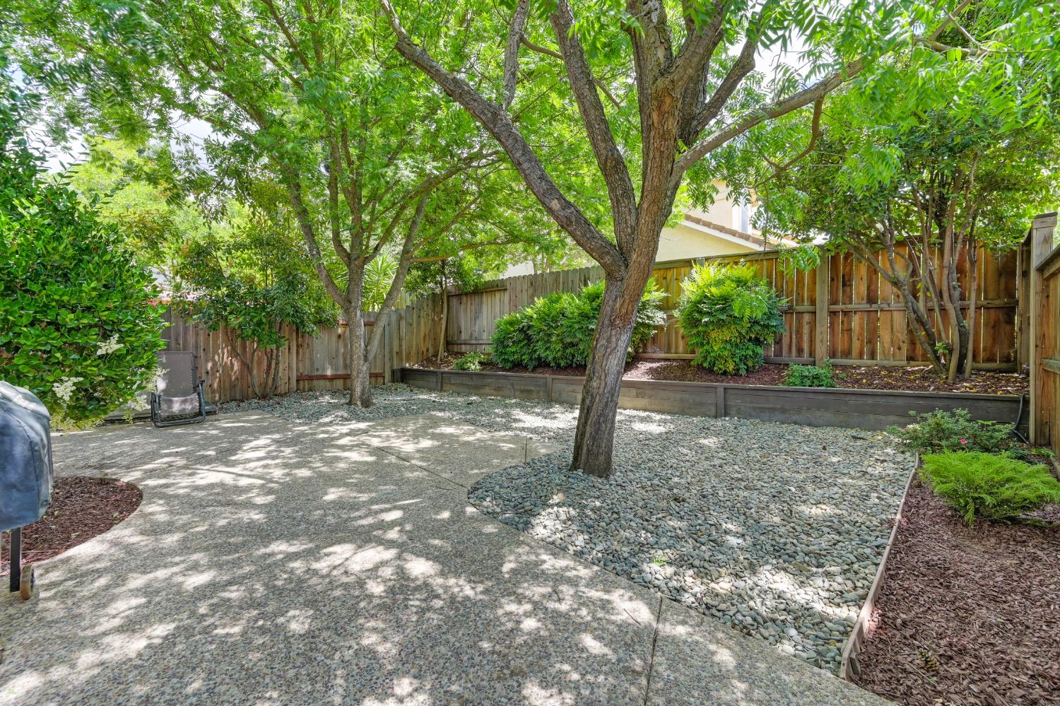 Detail Gallery Image 19 of 29 For 15205 Medella Cir, Sloughhouse,  CA 95683 - 3 Beds | 2 Baths
