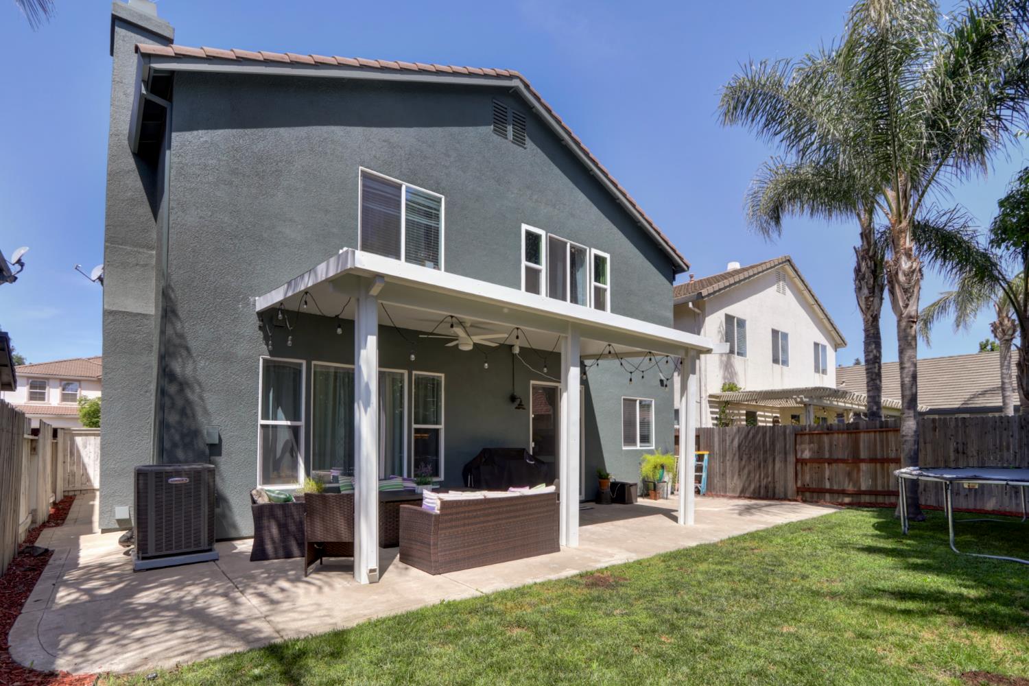 Detail Gallery Image 42 of 47 For 2207 Catherwood Way, Sacramento,  CA 95835 - 4 Beds | 3 Baths
