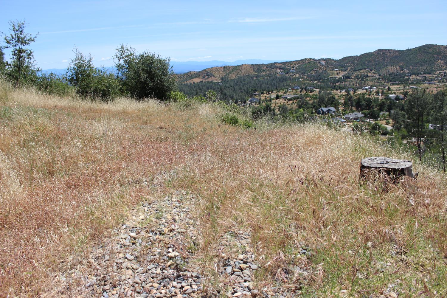 Carrousel Drive, Redding, California image 15