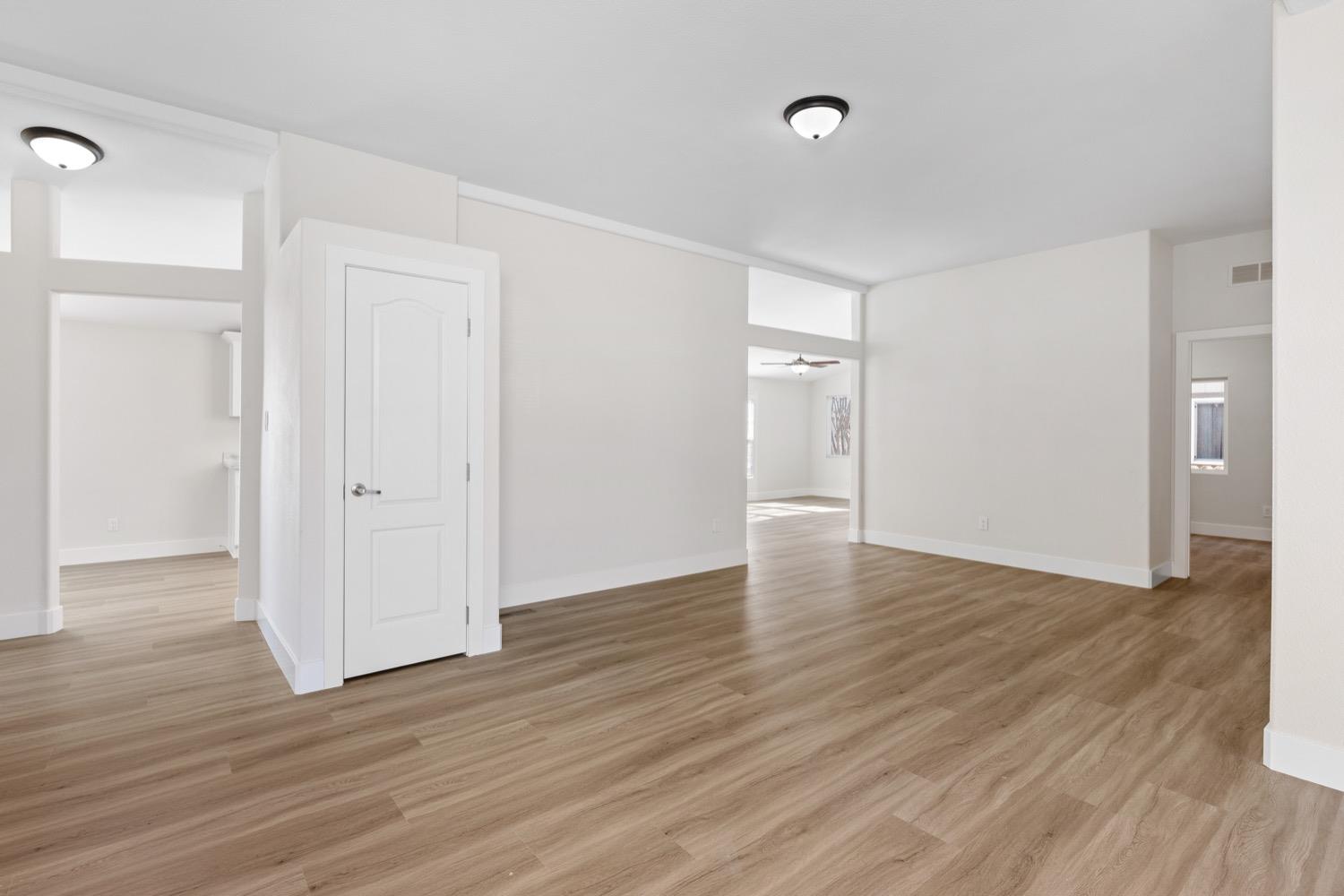 Detail Gallery Image 16 of 36 For 1400 W Marlette St 10, Ione,  CA 95640 - 3 Beds | 2 Baths