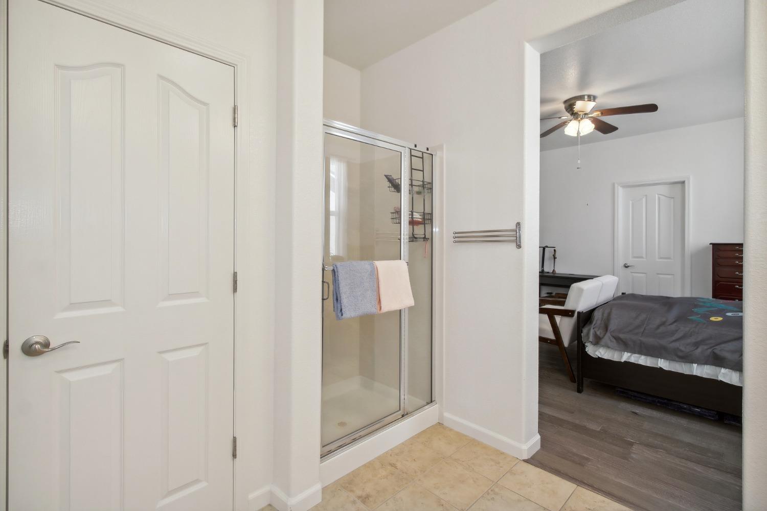Detail Gallery Image 16 of 23 For 3622 Sardinia Island Way, Sacramento,  CA 95834 - 3 Beds | 3 Baths
