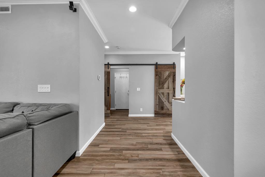 Detail Gallery Image 25 of 72 For 2709 Peridot Dr, Rescue,  CA 95672 - 4 Beds | 3 Baths