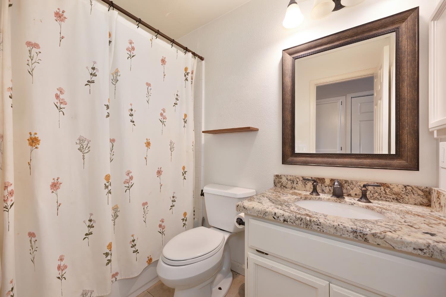 Detail Gallery Image 16 of 29 For 15205 Medella Cir, Sloughhouse,  CA 95683 - 3 Beds | 2 Baths