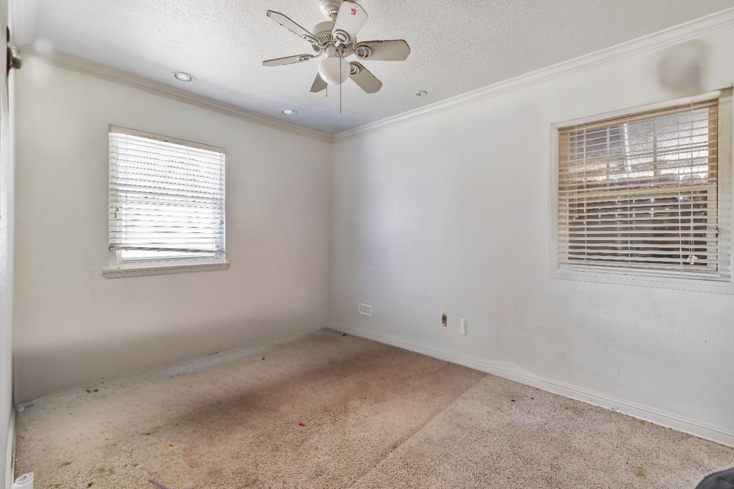 Detail Gallery Image 19 of 42 For 3212 Hurley Way, Sacramento,  CA 95864 - 3 Beds | 1 Baths