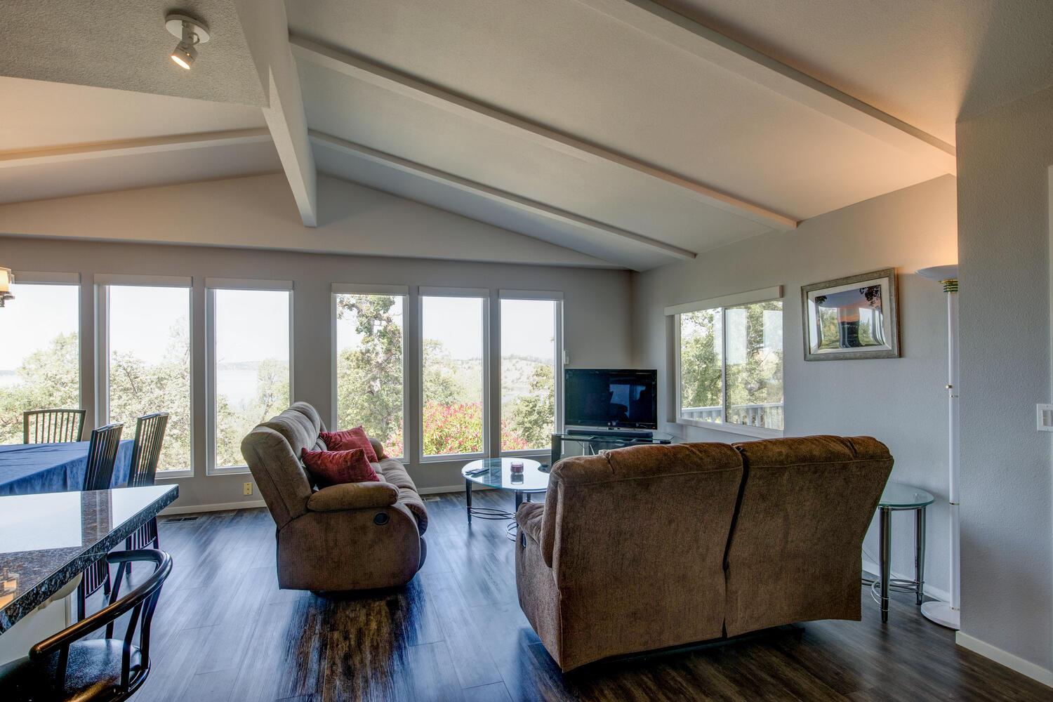 Detail Gallery Image 7 of 50 For 13520 Hoyito Cir, La Grange,  CA 95329 - 2 Beds | 2 Baths