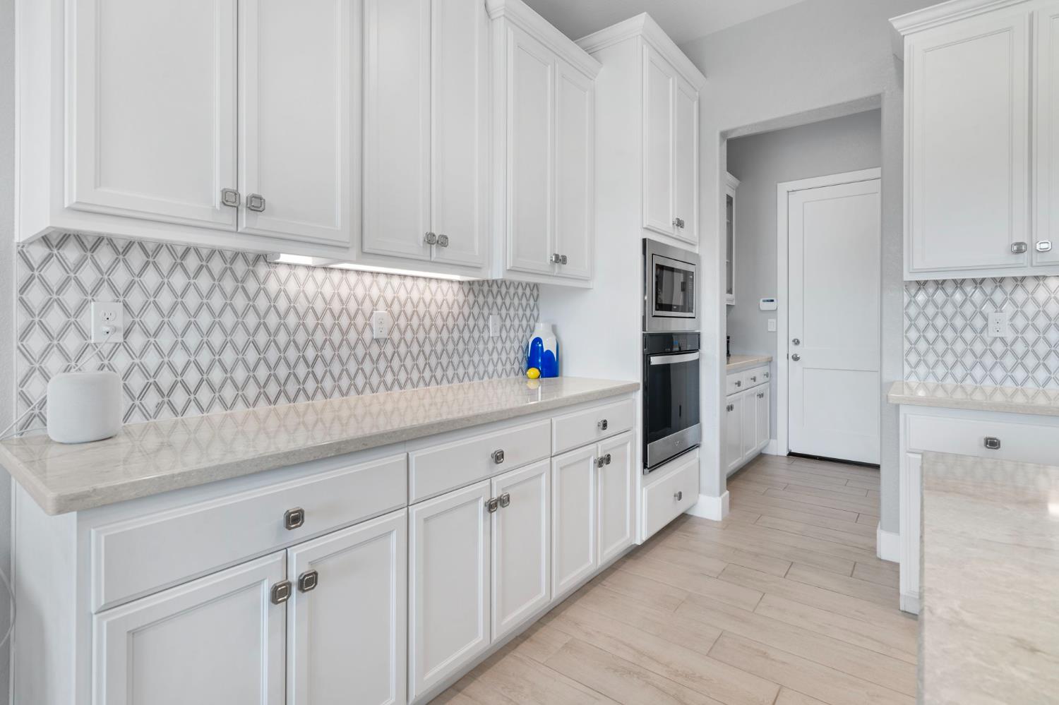 Detail Gallery Image 20 of 38 For 2406 Tribeca Ave, Manteca,  CA 95337 - 3 Beds | 2 Baths