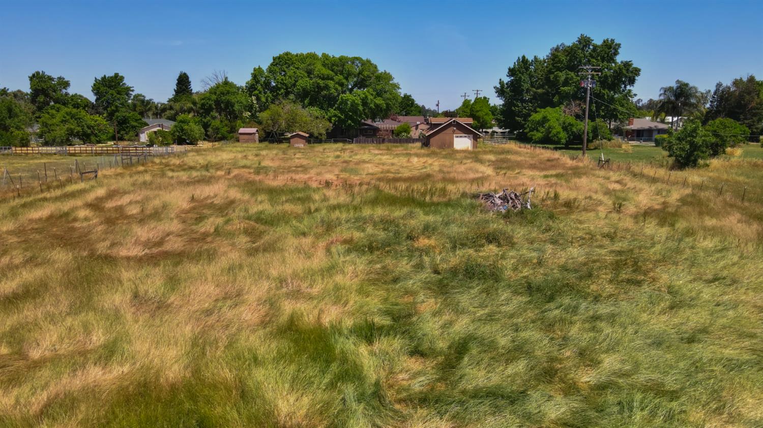 Detail Gallery Image 74 of 82 For 10376 Spiva Rd, Sacramento,  CA 95829 - 4 Beds | 2 Baths